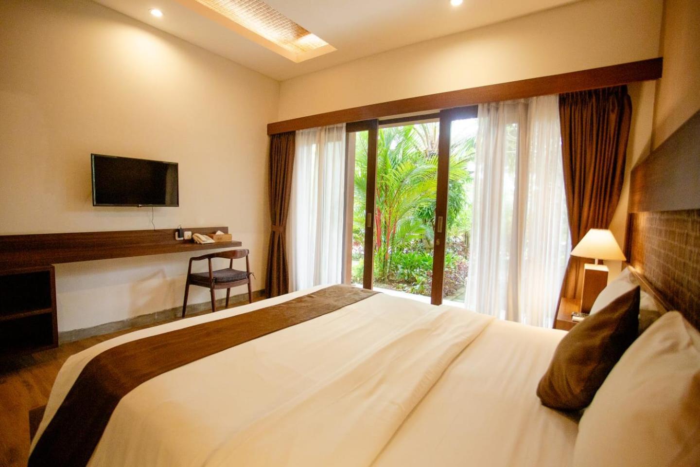 Ratan Uluwatu Hotel And Villas מראה חיצוני תמונה