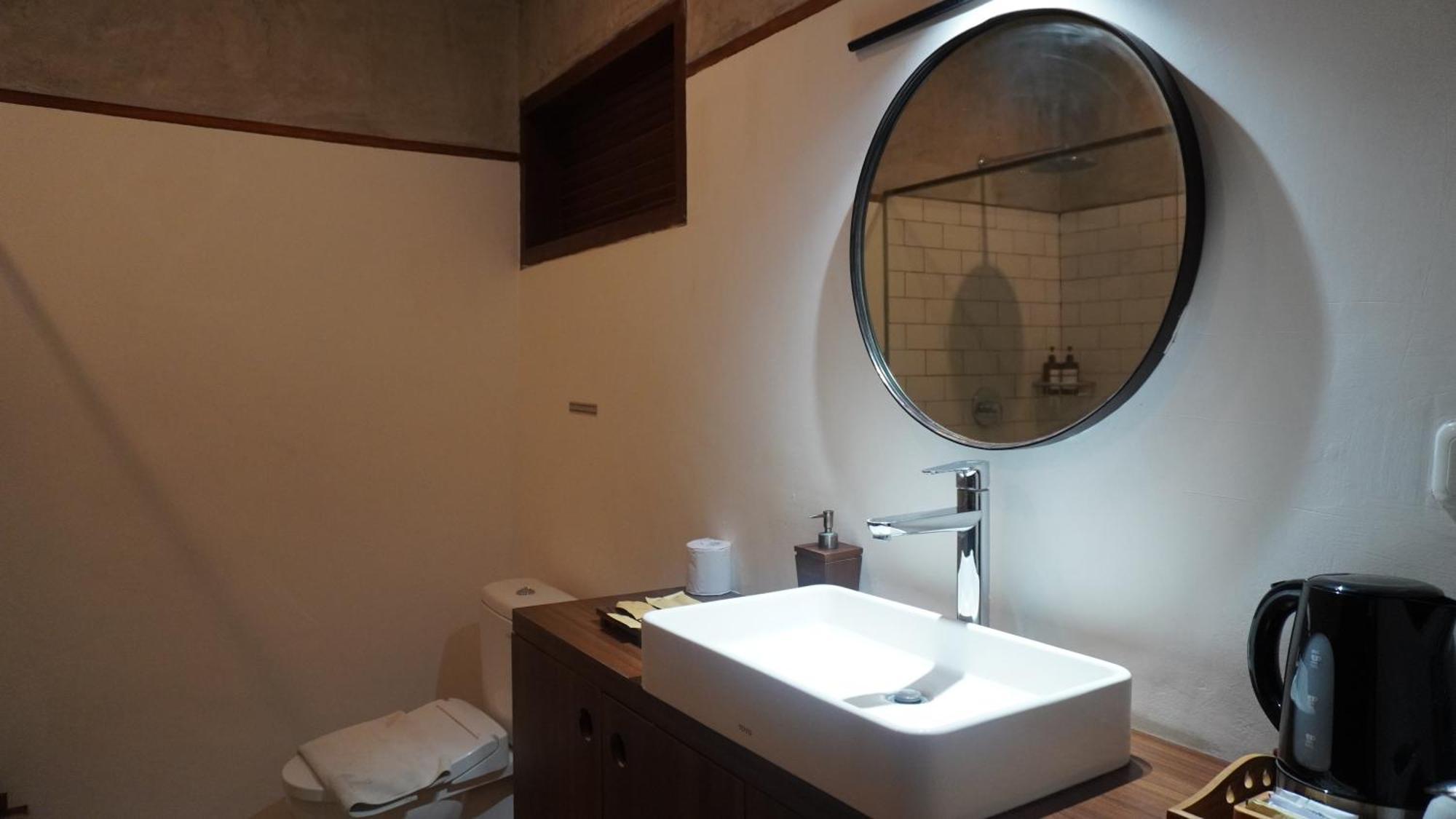 Ratan Uluwatu Hotel And Villas מראה חיצוני תמונה
