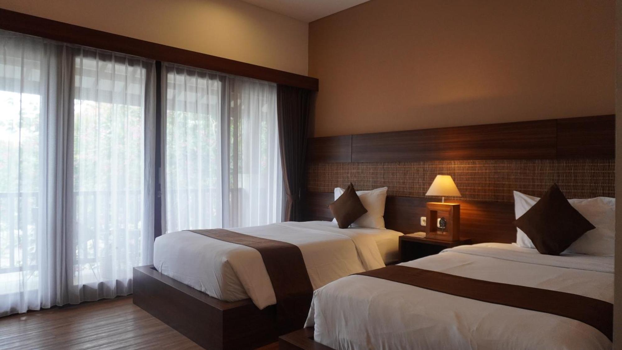 Ratan Uluwatu Hotel And Villas מראה חיצוני תמונה