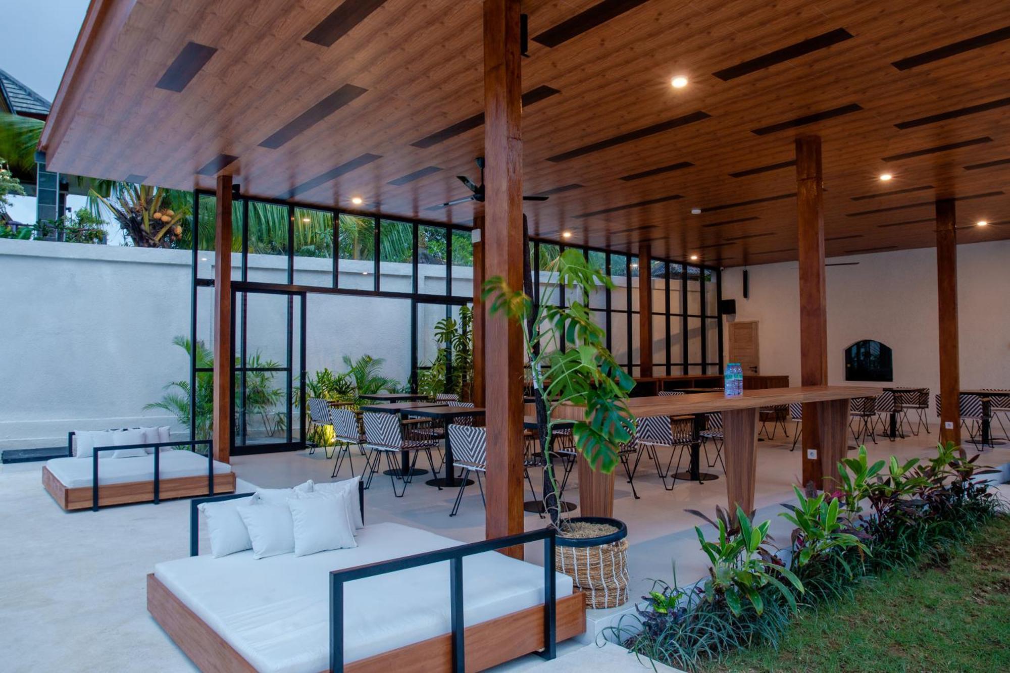 Ratan Uluwatu Hotel And Villas מראה חיצוני תמונה