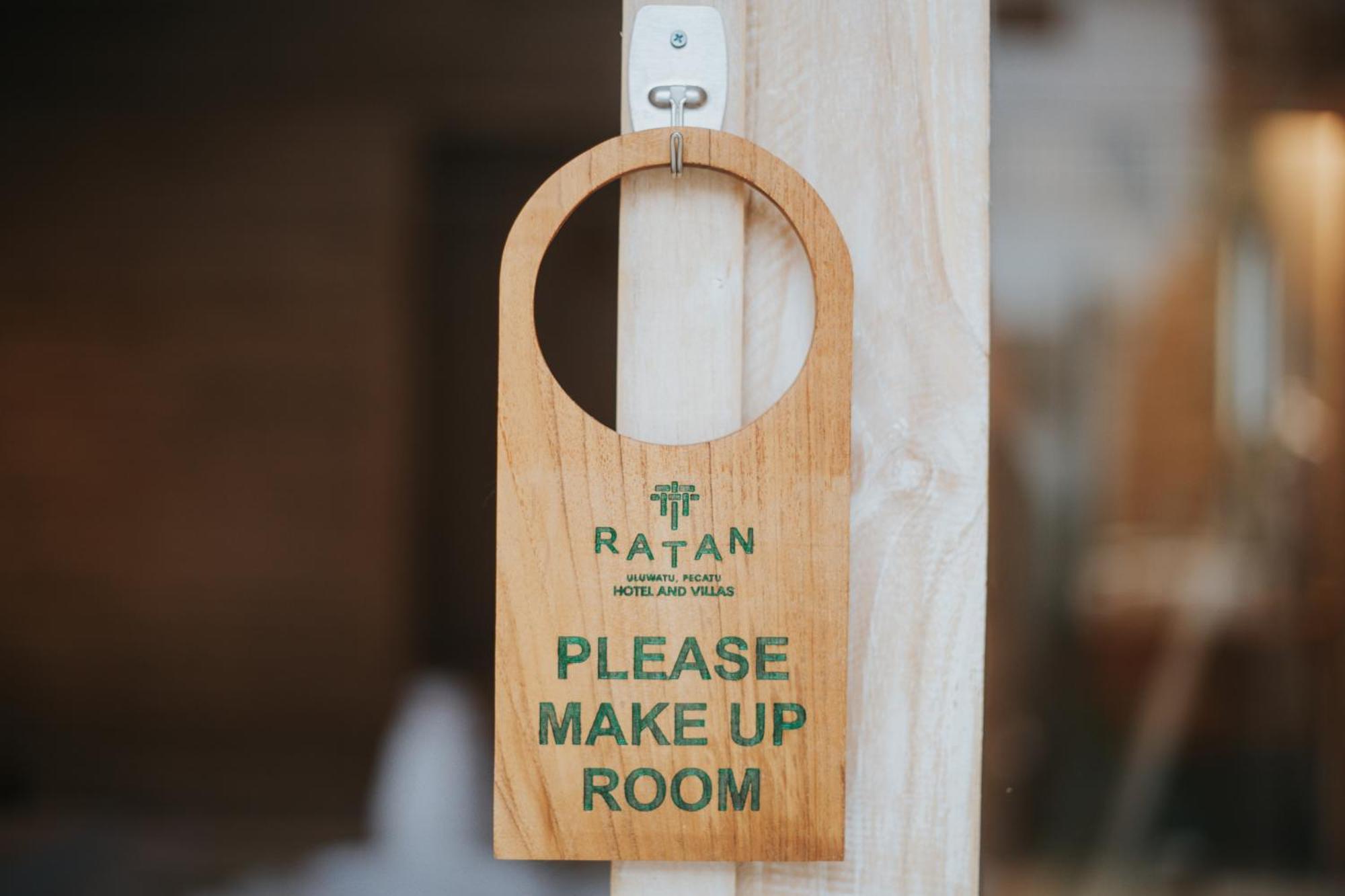 Ratan Uluwatu Hotel And Villas מראה חיצוני תמונה